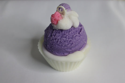 CUPCAKE CANDLE